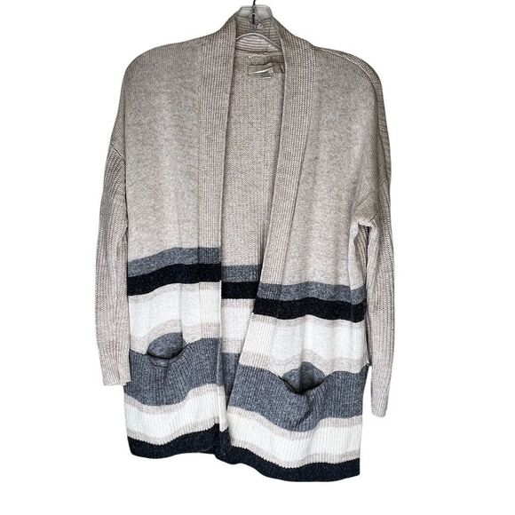 Loft‎ Petites Cardigan Sweater - Picture 1 of 8